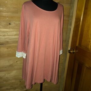 Woman’s 18/20 Woman Within mauve dress with crocheted trim boho cottagecore